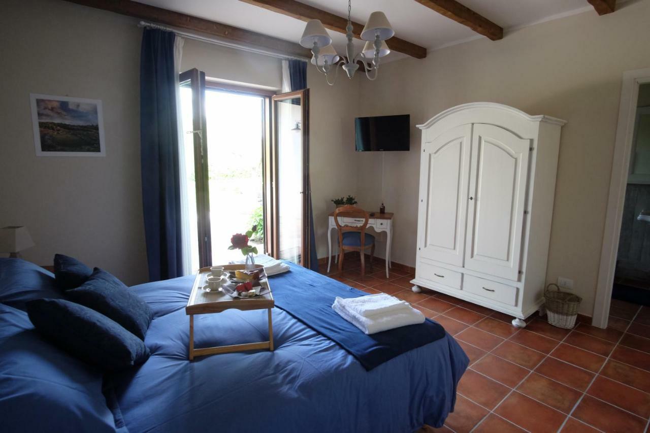 L'Orto Sul Poggio Bed & Breakfast Sutri Luaran gambar